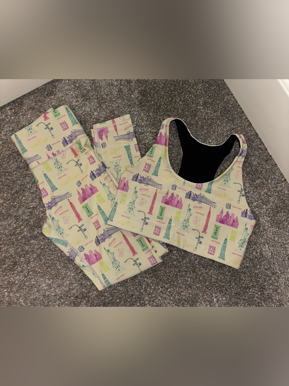 Terez NYC Print Leggings and Sports Bra set - M/L
